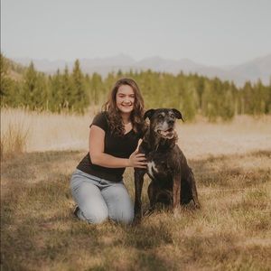 Meet your Posher, Kayla